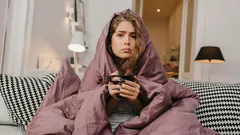 Het tocht niet alleen bij ramen: welke plekken in huis moet je controleren?