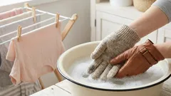 Alle handschoenen moeten op deze manier worden gewassen - zo blijven ze altijd in vorm.