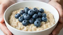 Wat eet je bij havermout om verzadigd te raken: de lekkerste en gezondste toevoegingen